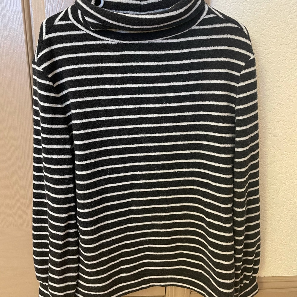 Loft sweater